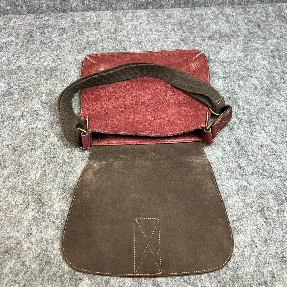 Elegant Messenger Bag Unisex Shoulder Bag Genuine Leather Made In Italy Maroon